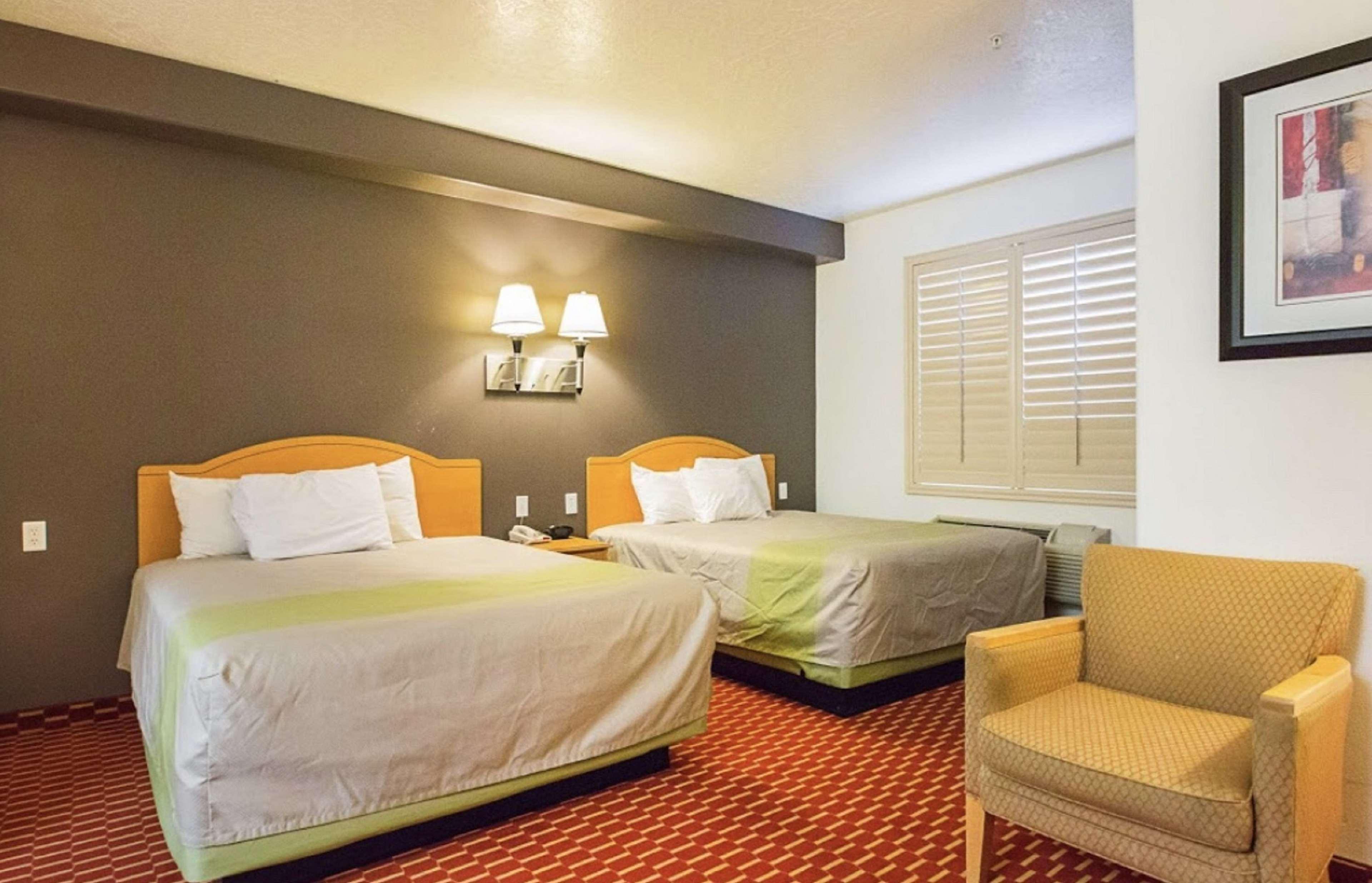 Executive Inn & Suites Extended Stay - Vernal Δωμάτιο φωτογραφία