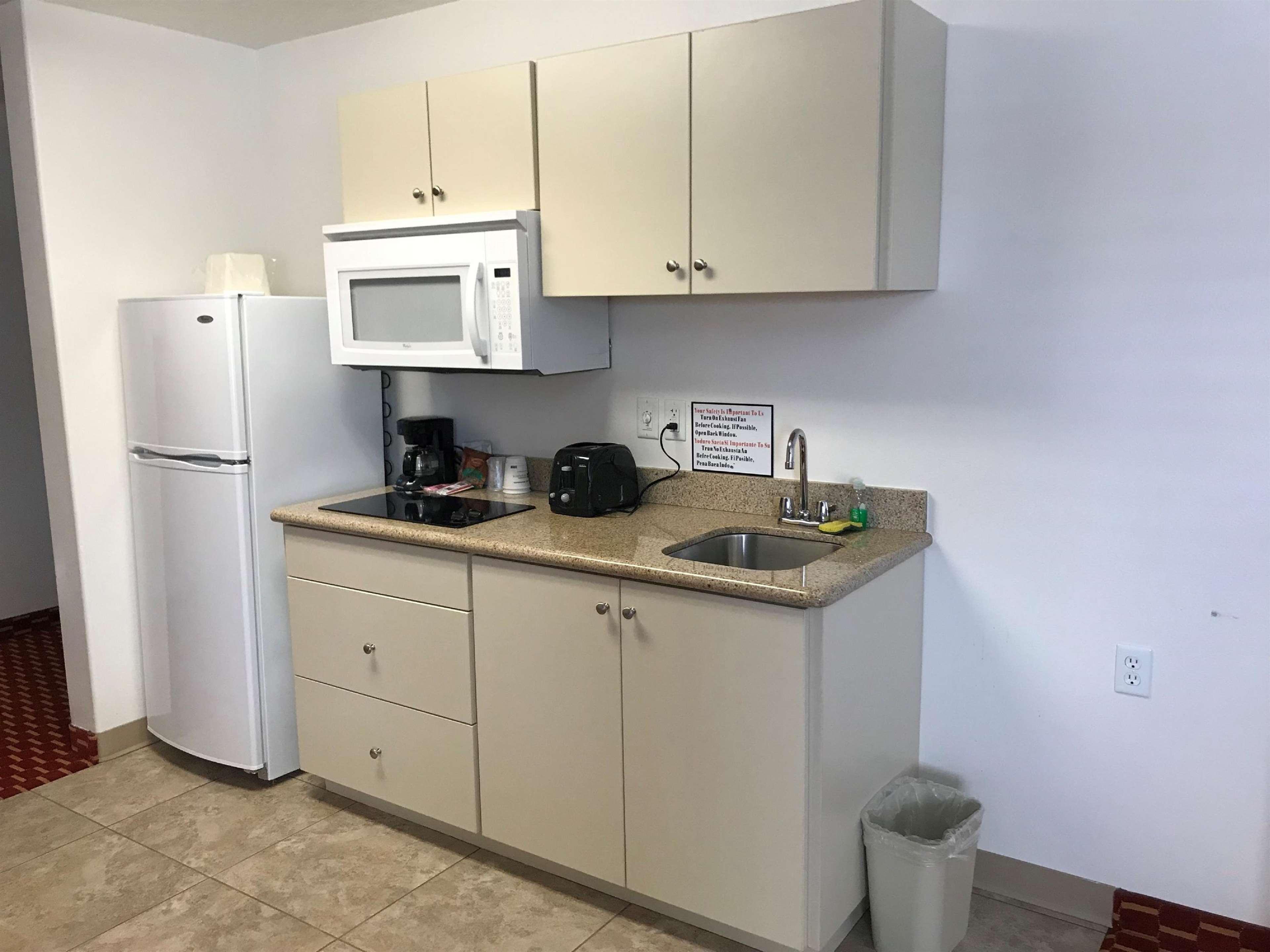 Executive Inn & Suites Extended Stay - Vernal Εξωτερικό φωτογραφία