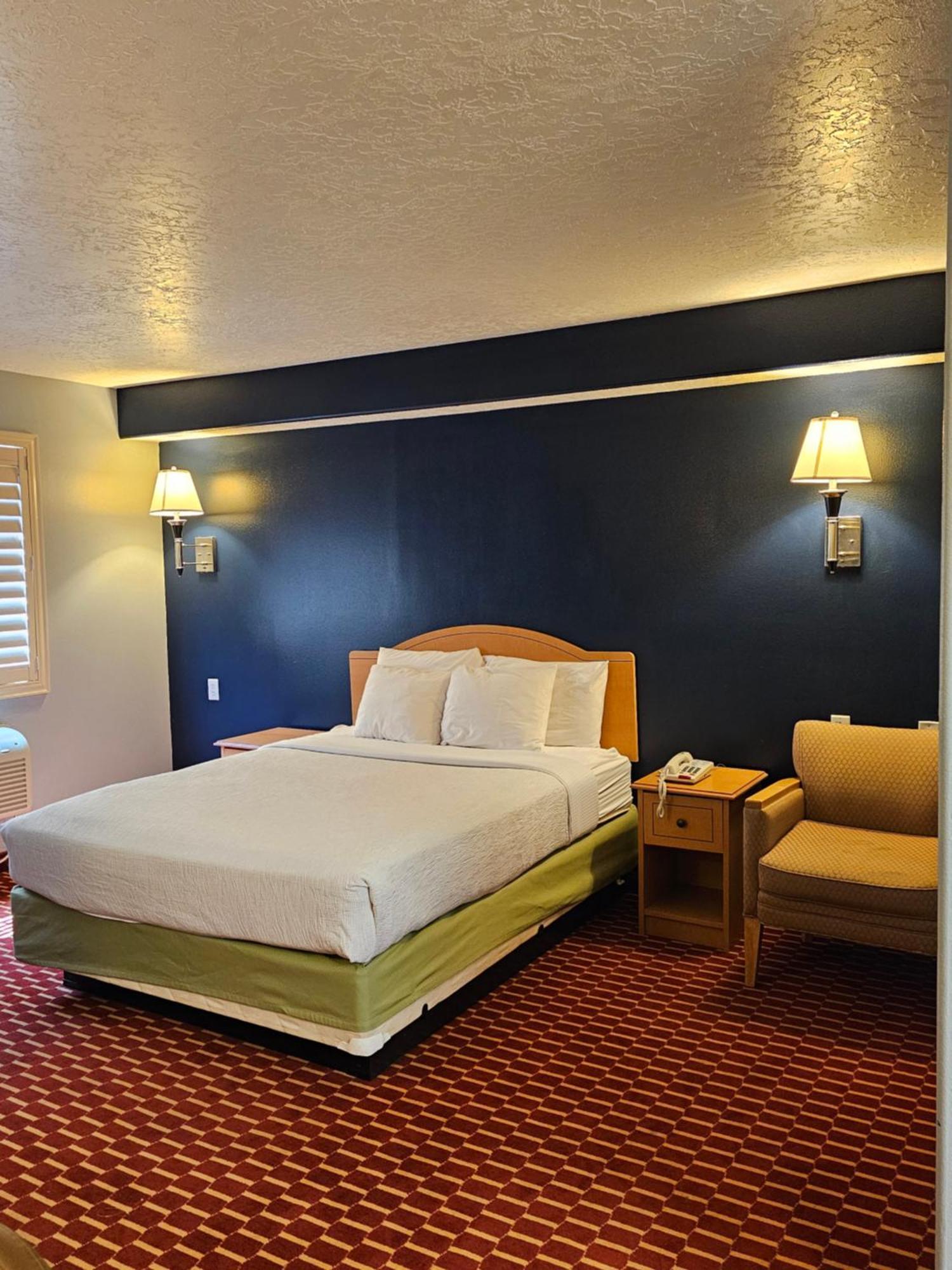 Executive Inn & Suites Extended Stay - Vernal Εξωτερικό φωτογραφία