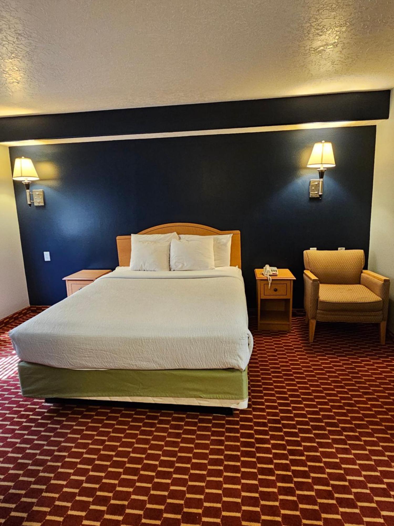 Executive Inn & Suites Extended Stay - Vernal Εξωτερικό φωτογραφία